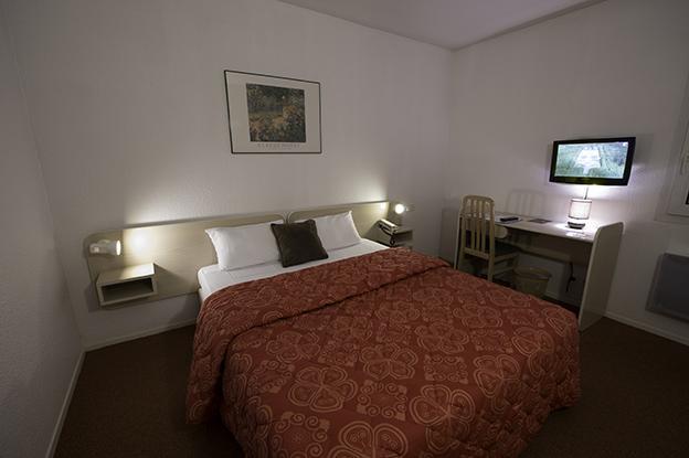 Anne De Beaujeu Hotel Gien Ruang foto
